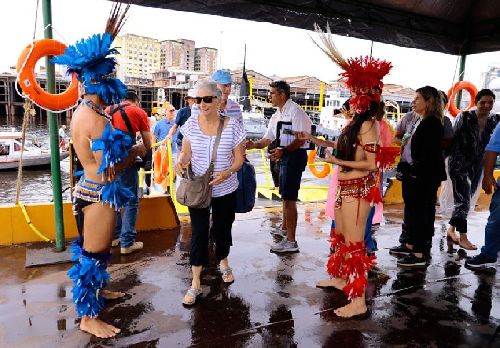 Temporada de cruzeiros internacionais vai levar oito navios para o Amazonas neste mês de março 