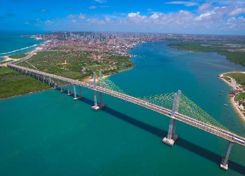 A Schultz Operadora,  uma das  maiores  empresas turísticas do Brasil  encerrou nesta última quinta feira em Natal - Rio Grande do Norte a XV Convenção, com sucesso de negócios e de público, reunindo muitos Agentes de Viagens 