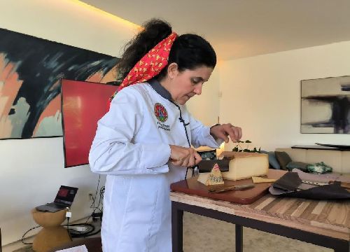 Clara Gaehwiler vence o concurso do Turismo da Suíça - A Melhor Fondue do Brasil 
