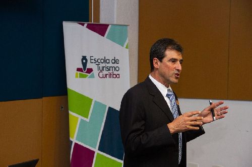 Expo Turismo Paraná terá capacitações gratuitas para agentes de viagens 