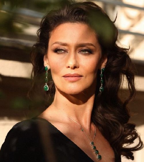 Cris Porto celebra a chegada da marca no Ritz Paris 